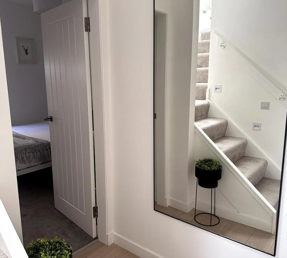 Kaimes Kip Stylish Edinburgh Five Bedroom Home 0*,  Storbritannien