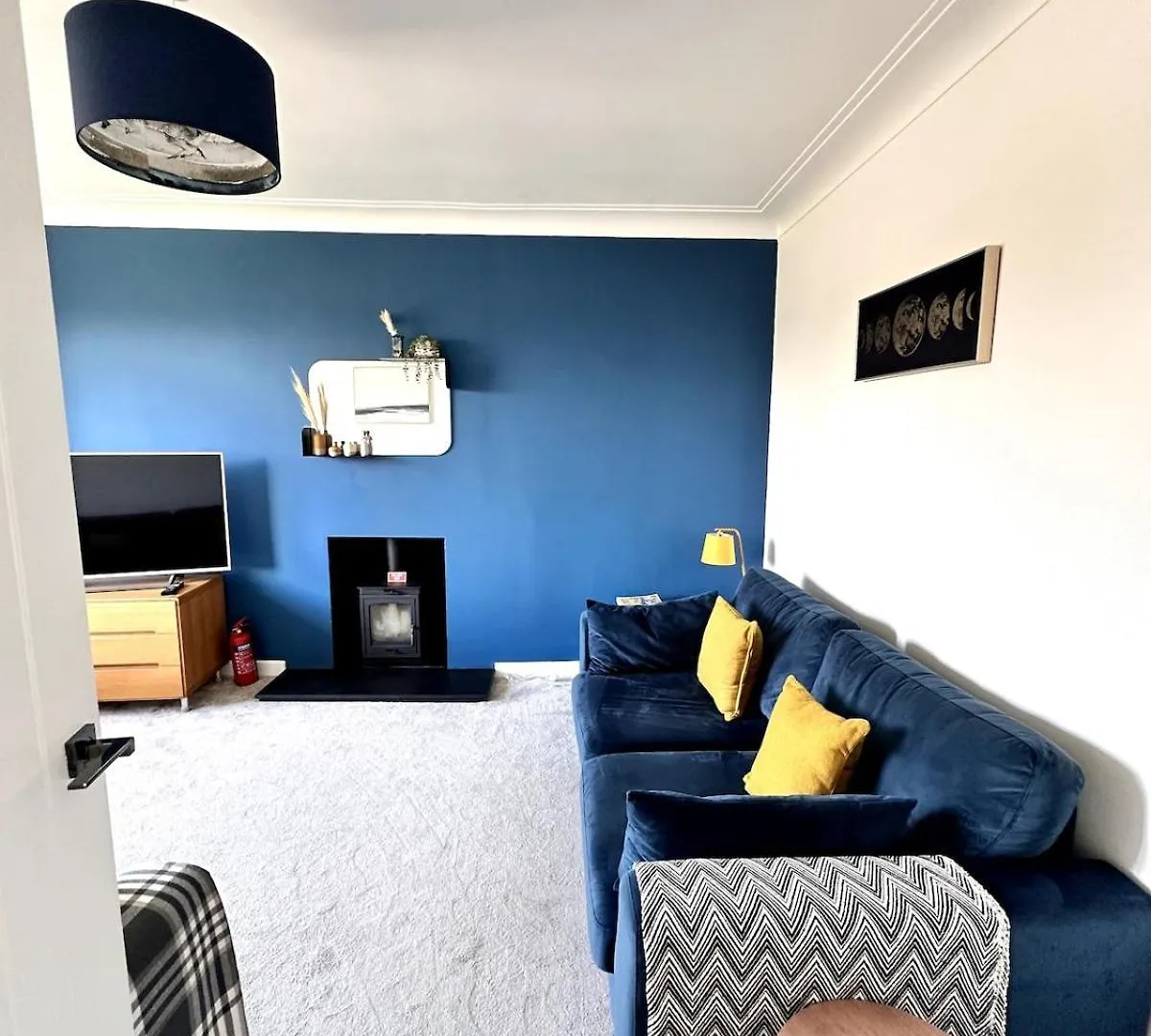 Kaimes Kip Stylish Edinburgh Five Bedroom Home 0*,  Storbritannien